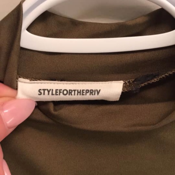 Style for the Priv Bodysuit - Picture 3 of 3